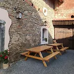 U Svarcu Zduchovice