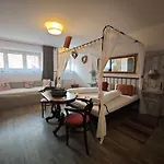 U Svarcu 3*