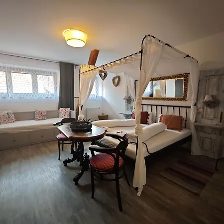 U Svarcu 3*